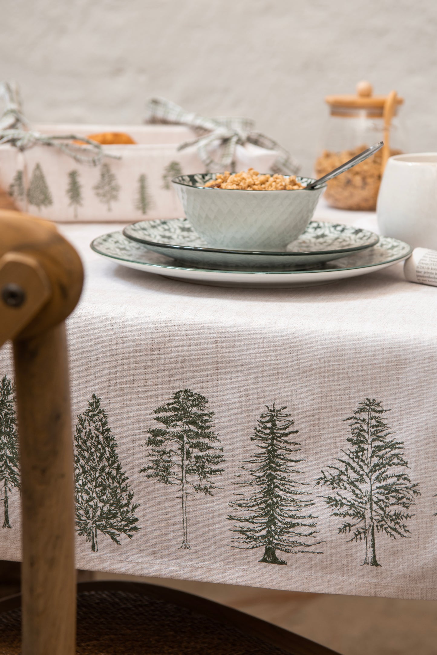 Winter tablecloth made of 100% cotton