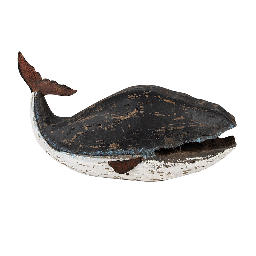 Scultura di balena in legno, balenottera azzurra
