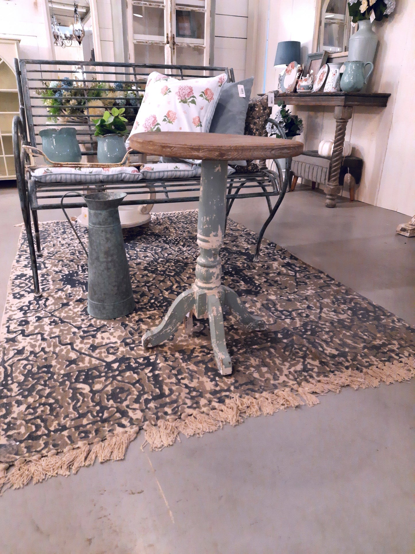 Tavolino rotondo in legno grigio-blu, Ø 48x65 cm