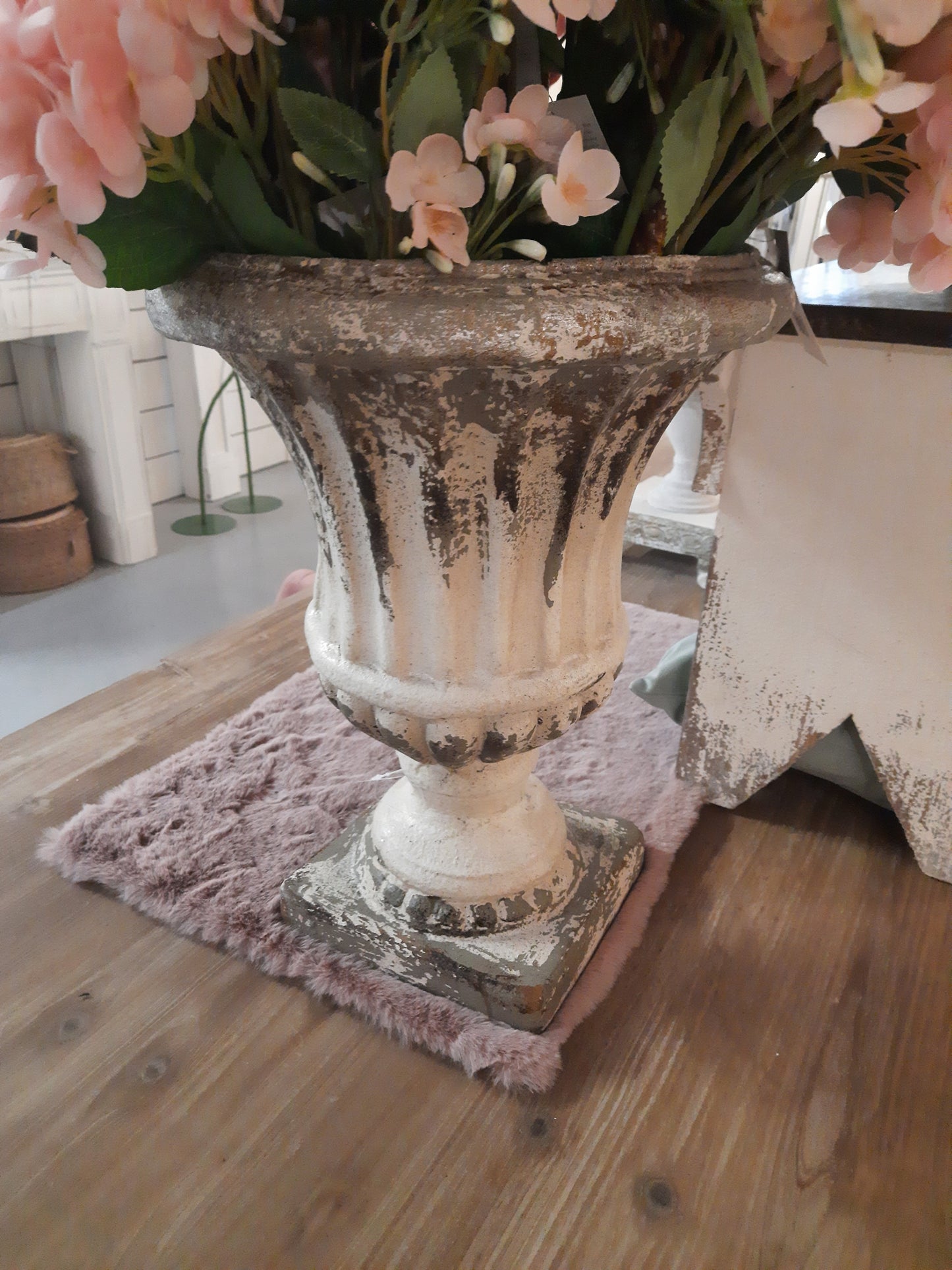 Classico vaso da fiori per il giardino