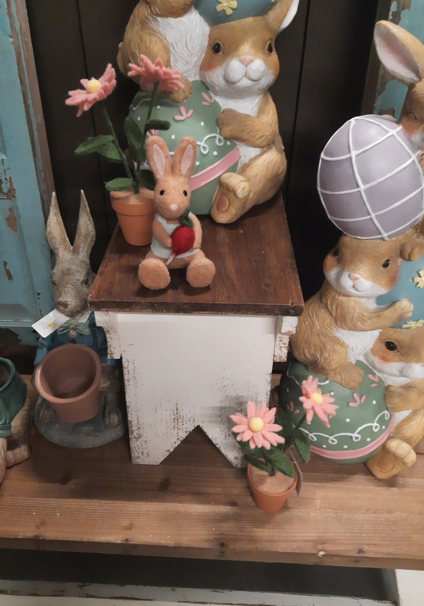 Blumenständer, Pflanzenbank aus Holz im Shabby Stil