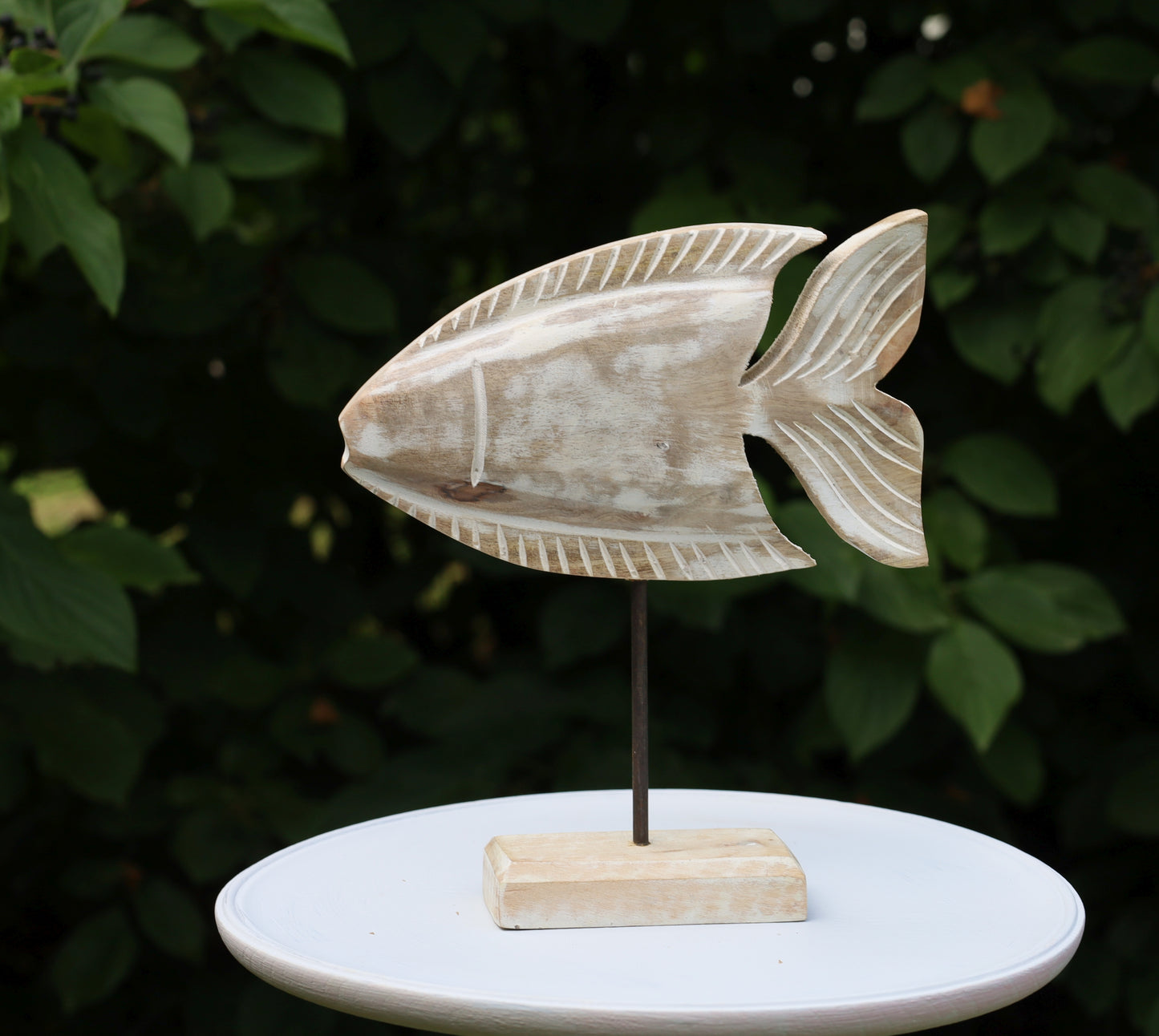 Figura di pesce marittimo in legno