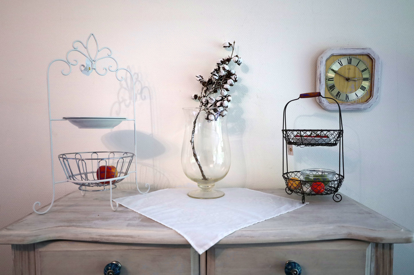 Obstkorb / Obstschale, Etagere mit Draht-Körben, Ablage für die Küche