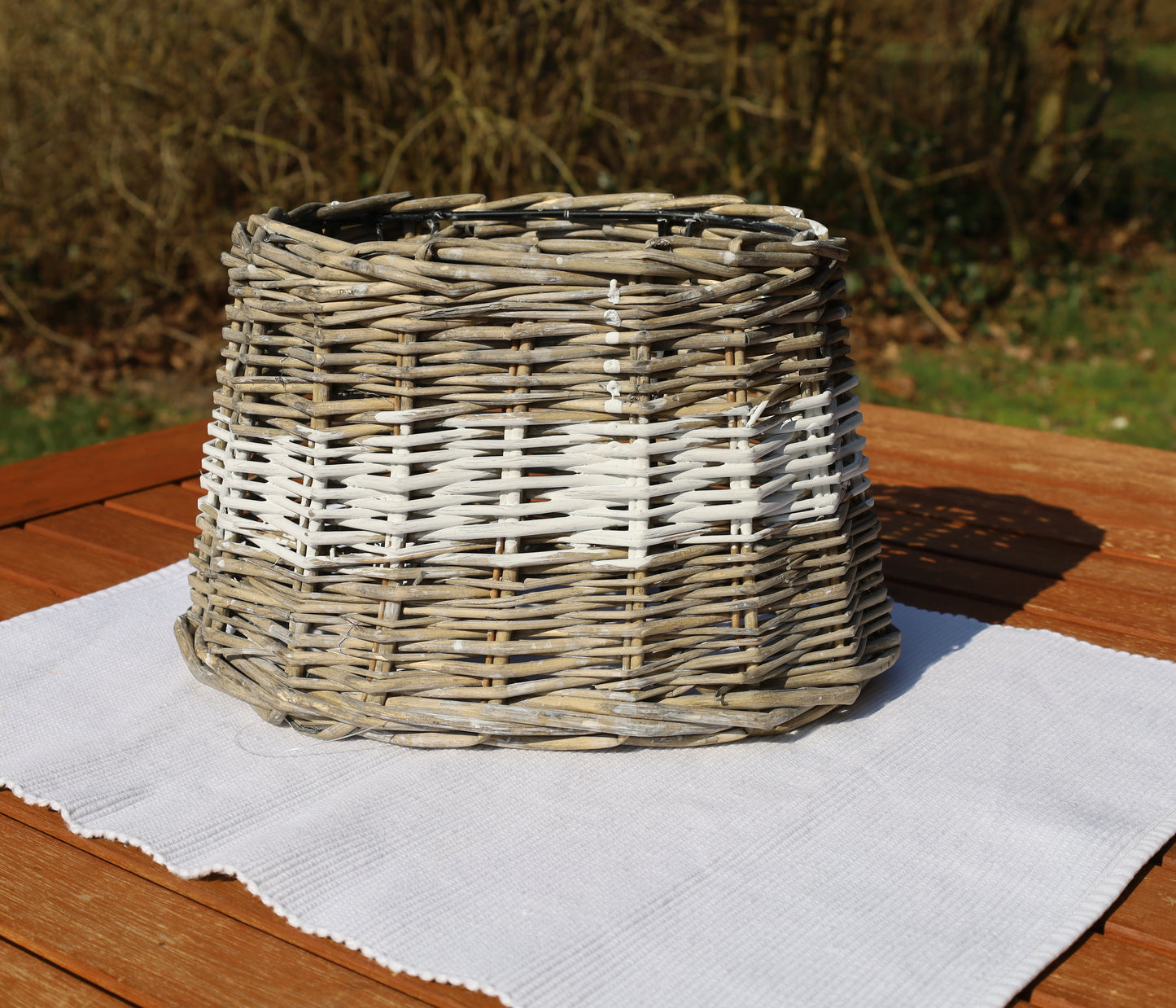 Paralume in rattan marrone/bianco, varie misure da combinare