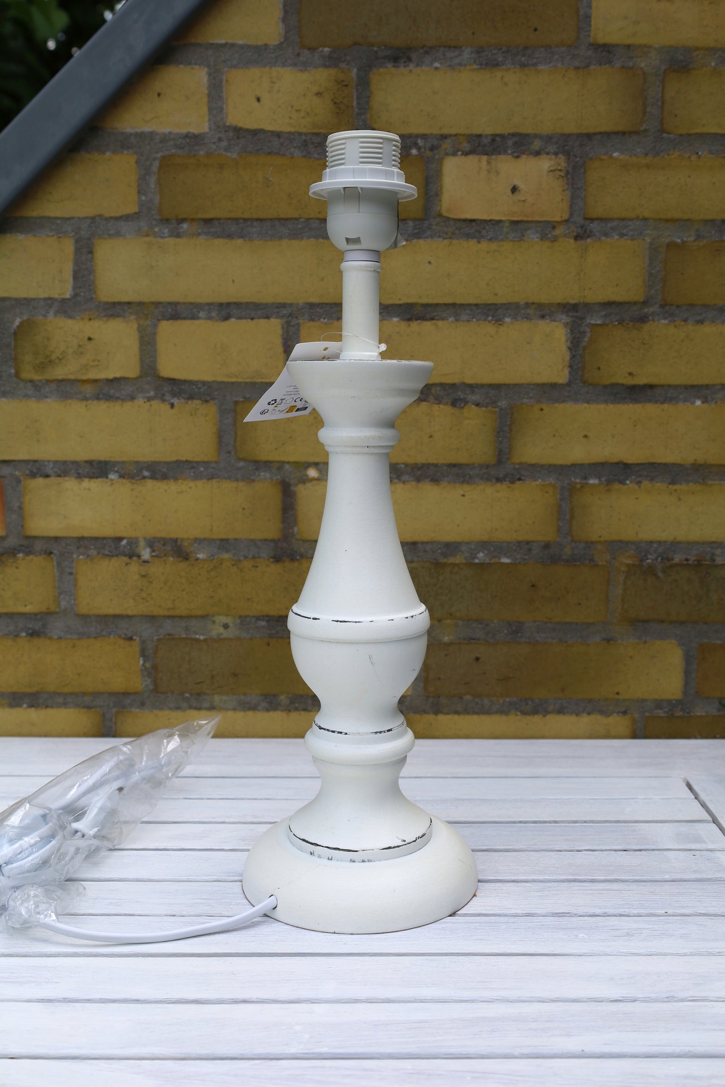 Base della lampada / base della lampada senza paralume in legno bianco, attacco E27