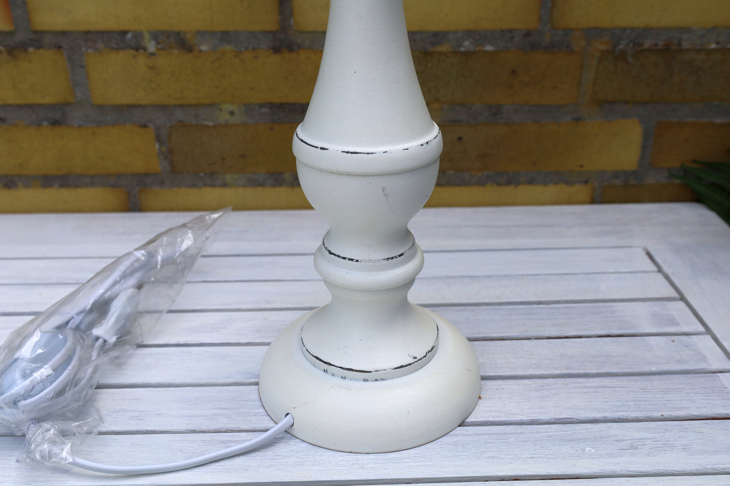 Base della lampada / base della lampada senza paralume in legno bianco, attacco E27