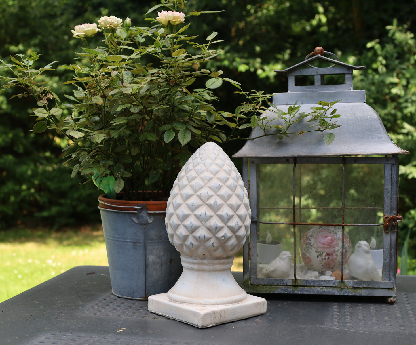 Pigne in terracotta, decorazione da giardino in stile country
