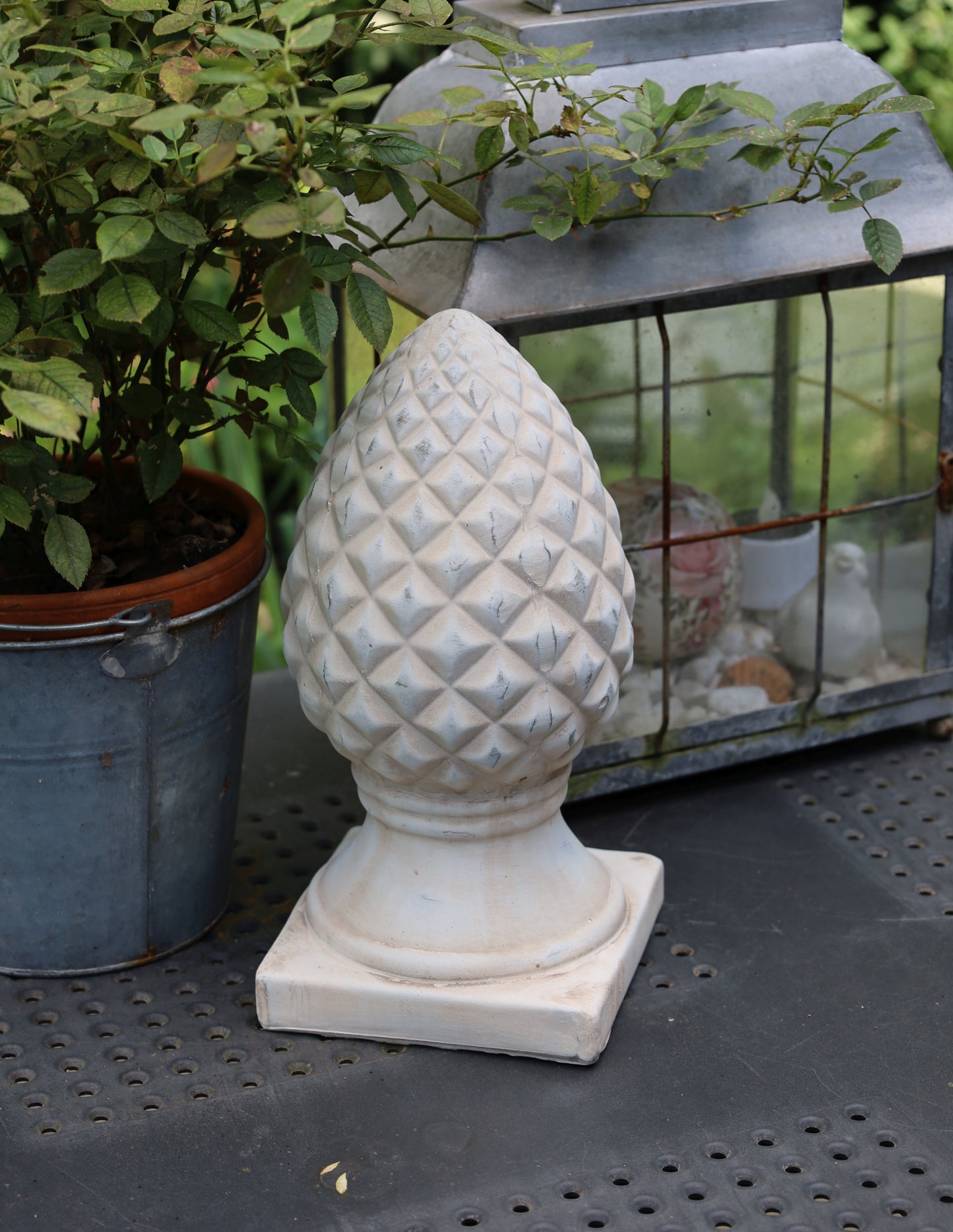 Pigne in terracotta, decorazione da giardino in stile country