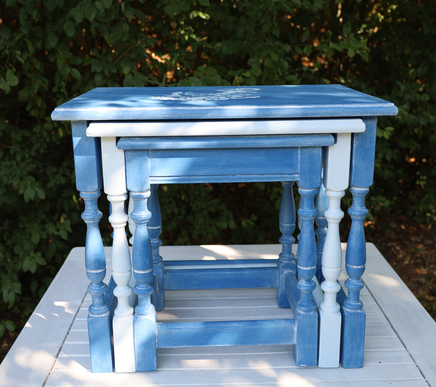 Beistelltische aus Holz in Blau mit maritimen Motiven, 3er Set im Shabby Chic Stil