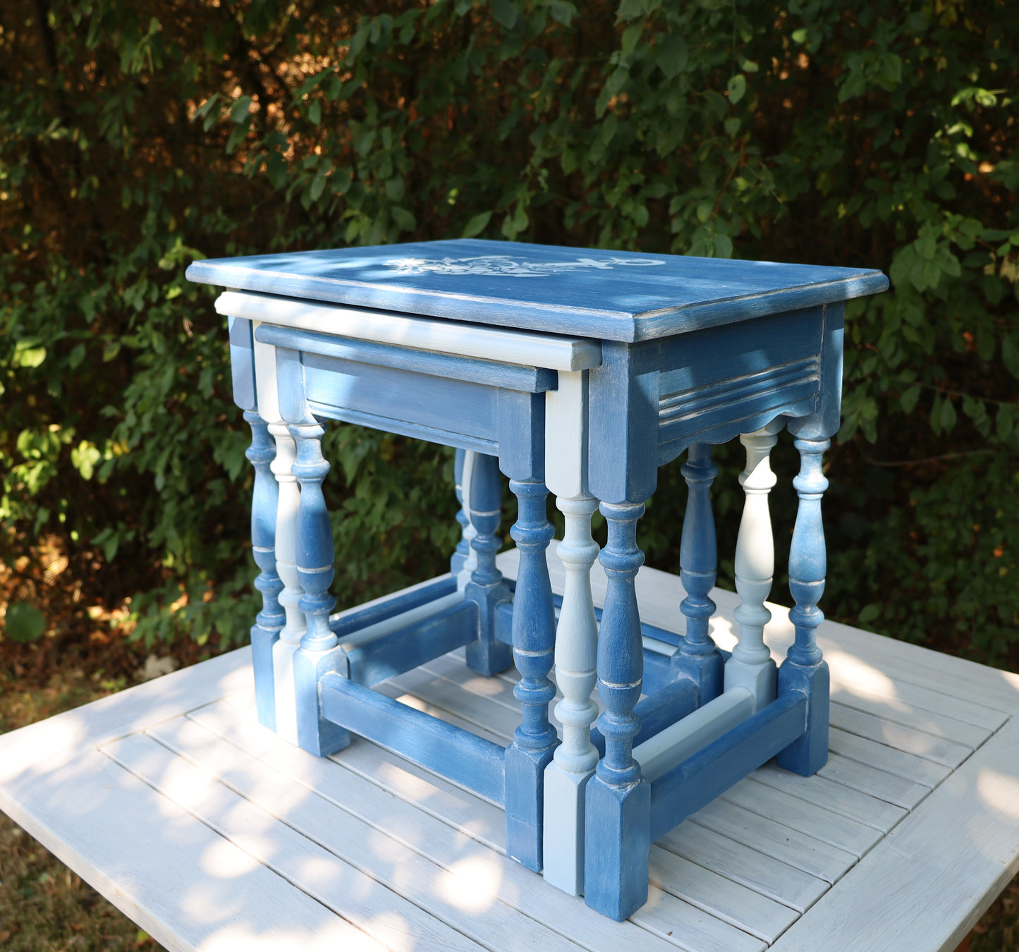 Beistelltische aus Holz in Blau mit maritimen Motiven, 3er Set im Shabby Chic Stil