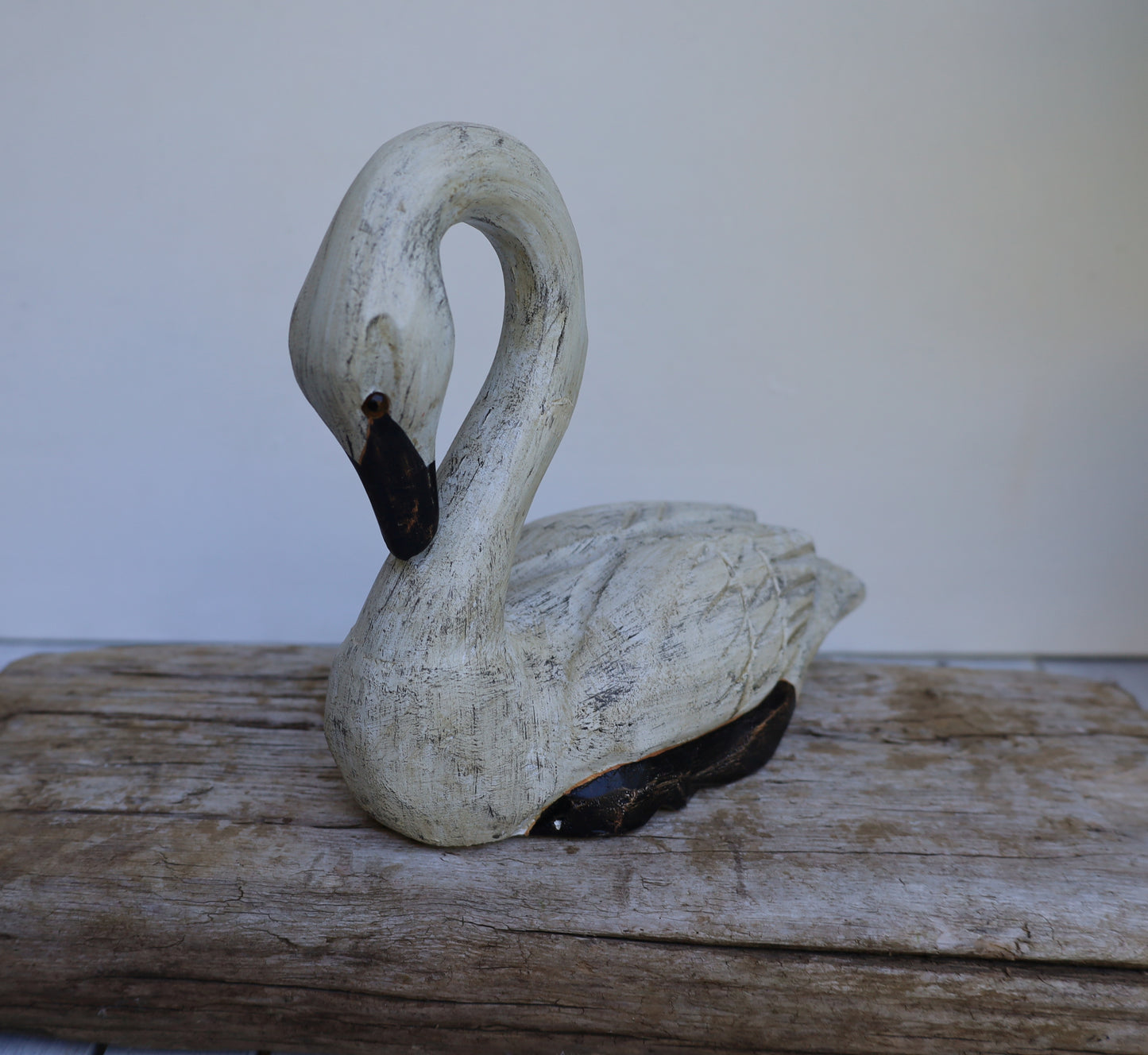 Grande coppia di cigni / cigni in legno, decorazione per matrimonio