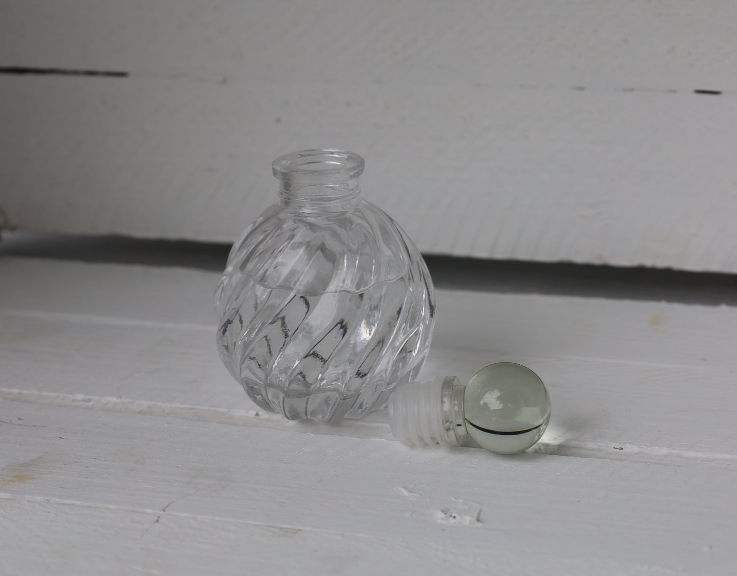 Bottle: Decorative small bottle made of glass