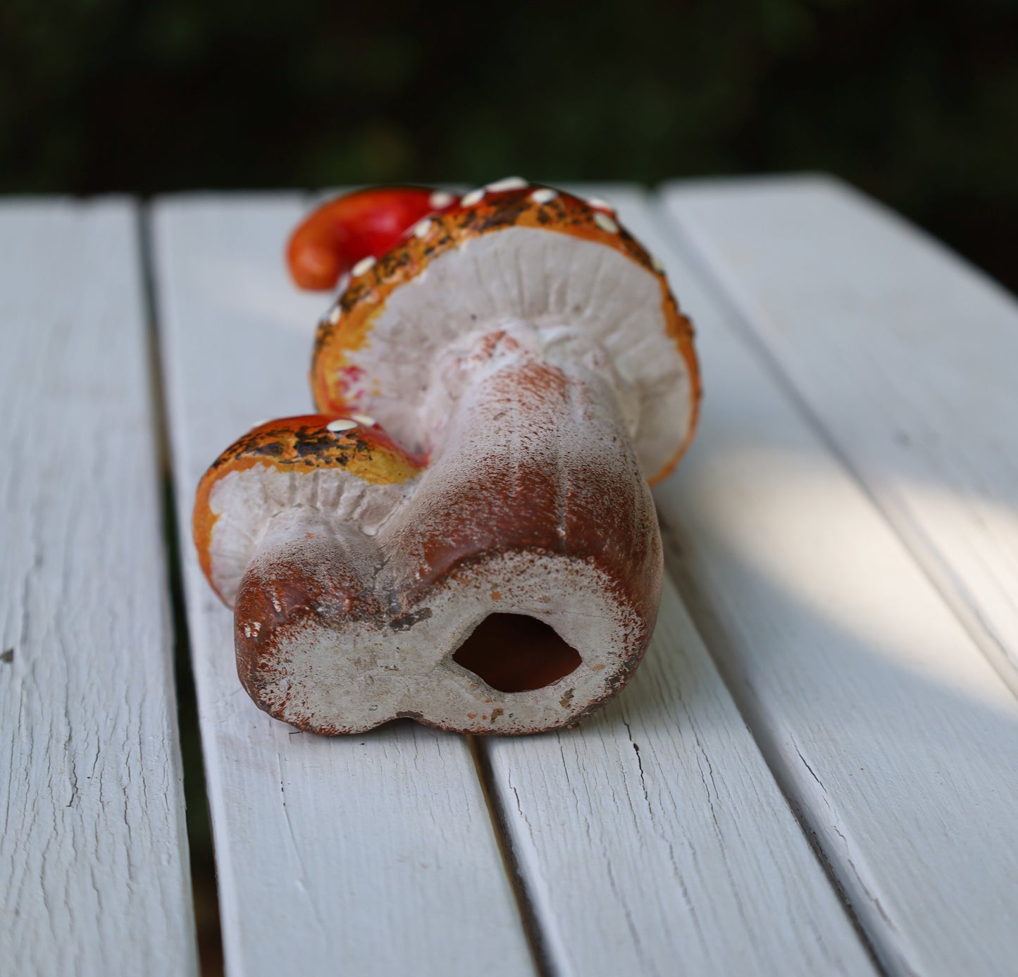Funghi da favola: incantevole decorazione autunnale in ceramica