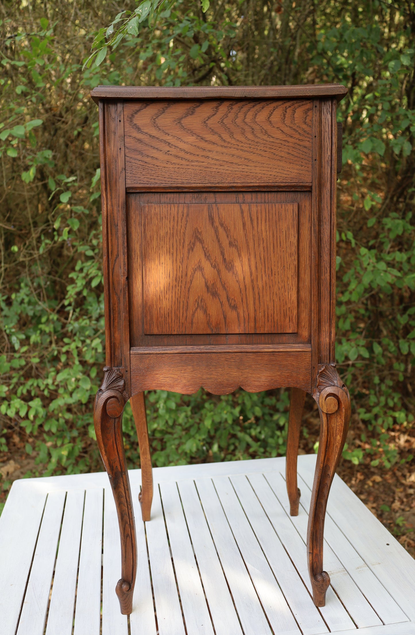 Comodino/mobiletto antico in stile Luigi XV, circa 1870 - 1890, in legno marrone