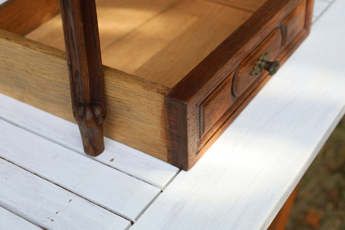 Comodino/mobiletto antico in stile Luigi XV, circa 1870 - 1890, in legno marrone