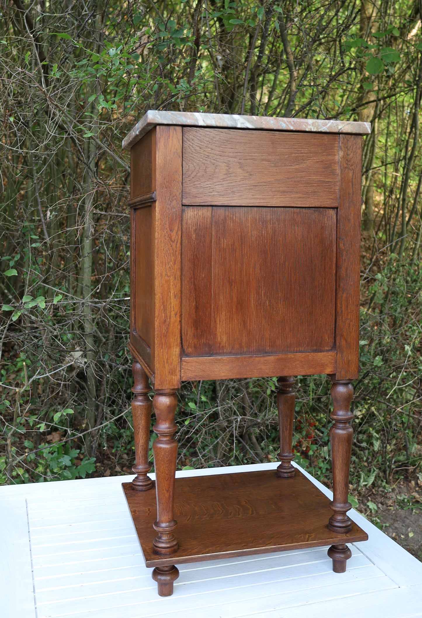 Comodino/mobiletto antico in stile Luigi XV, circa 1870 - 1890, in legno marrone