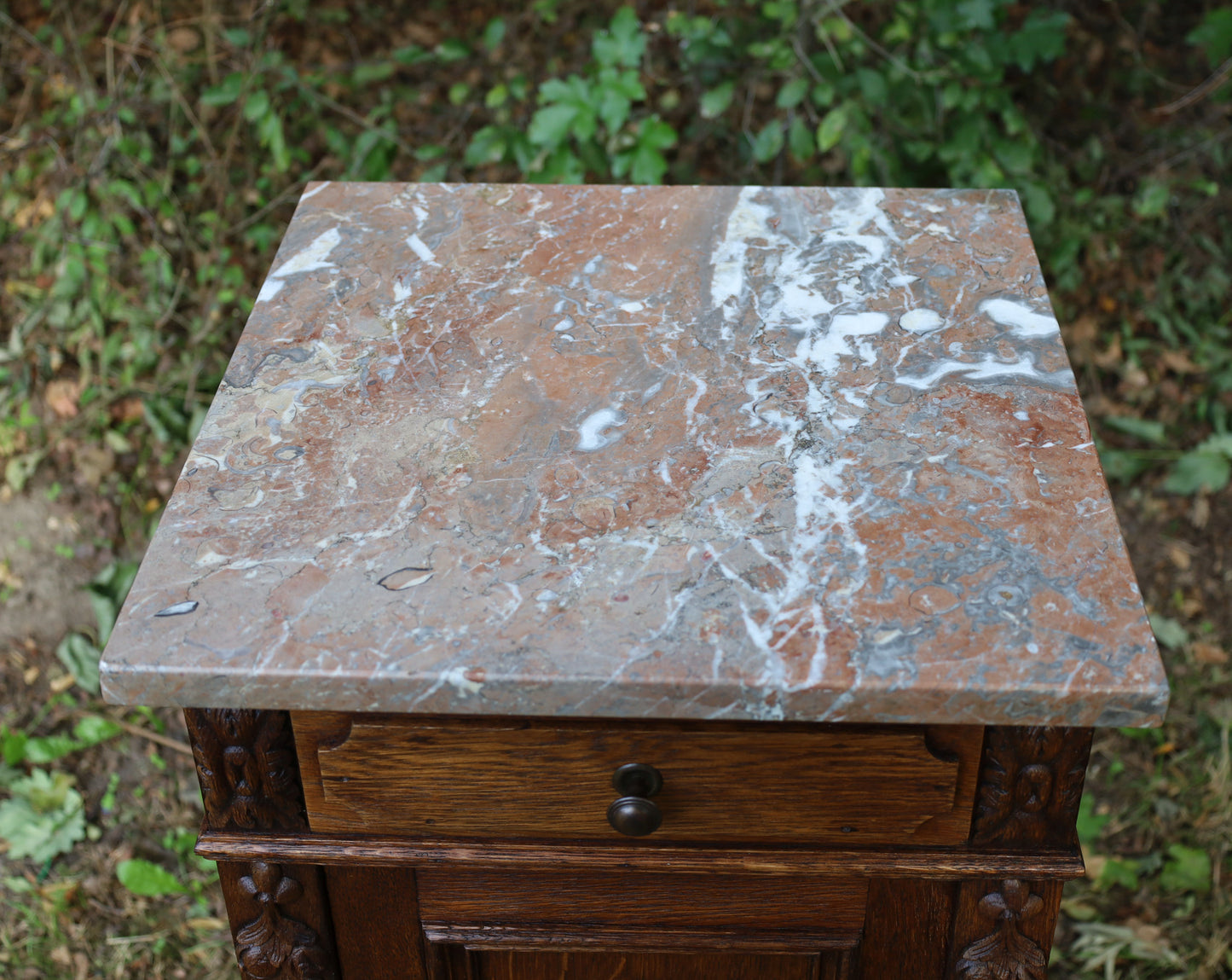 Comodino/mobiletto antico in stile Luigi XV, circa 1870 - 1890, in legno marrone