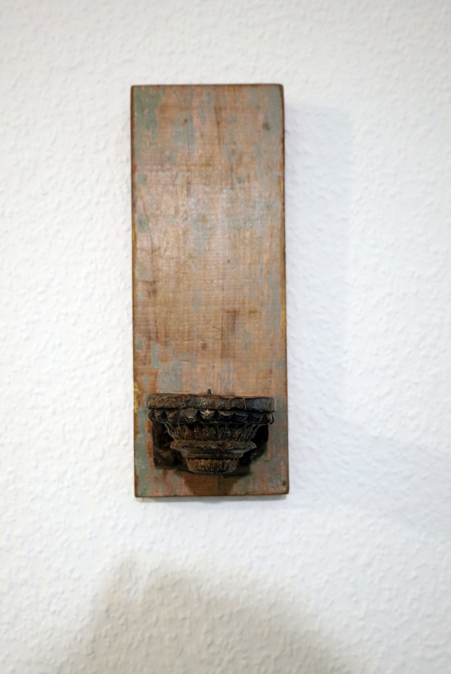 Portacandele / portacandele unico in legno di recupero per la parete