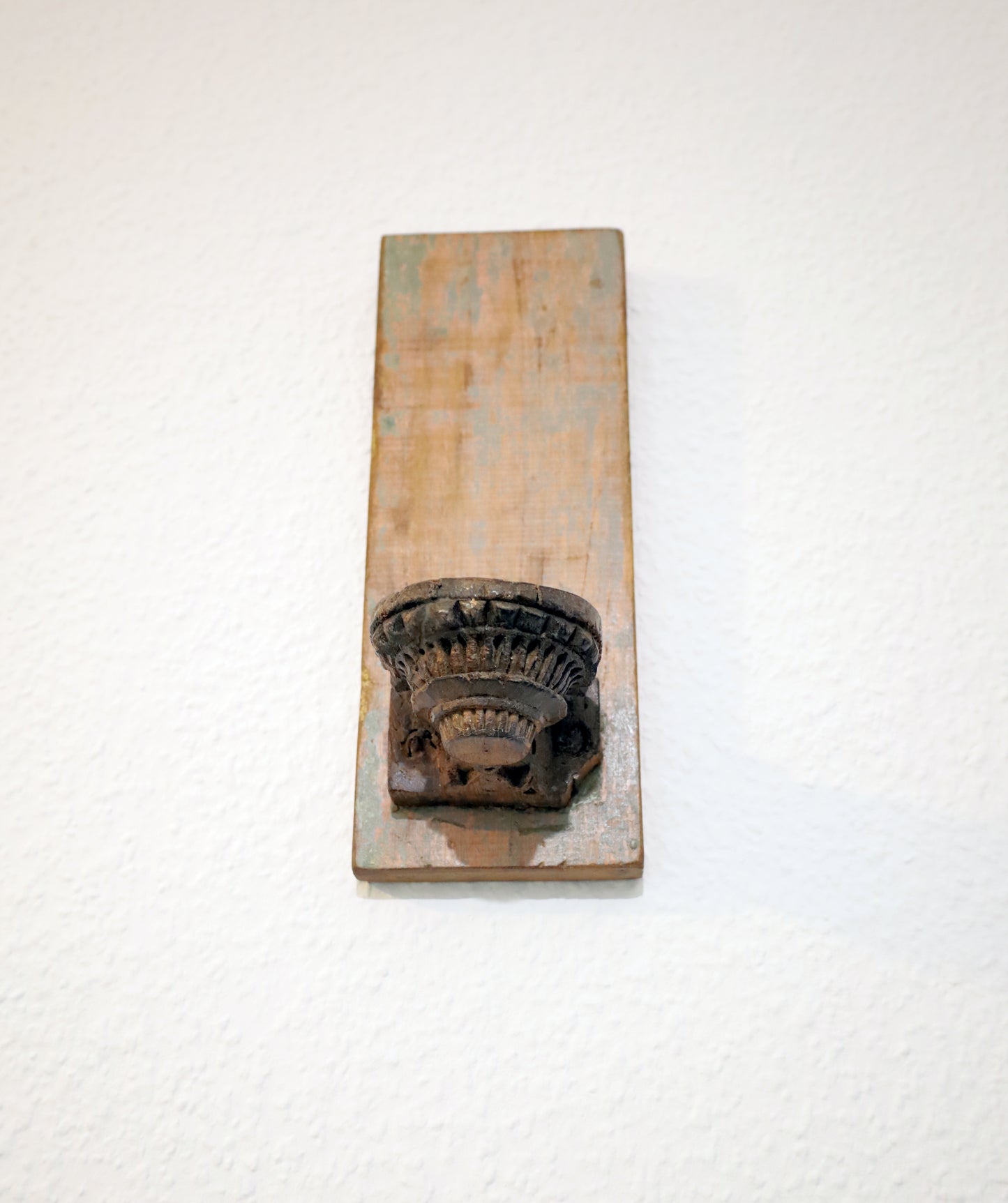 Portacandele / portacandele unico in legno di recupero per la parete
