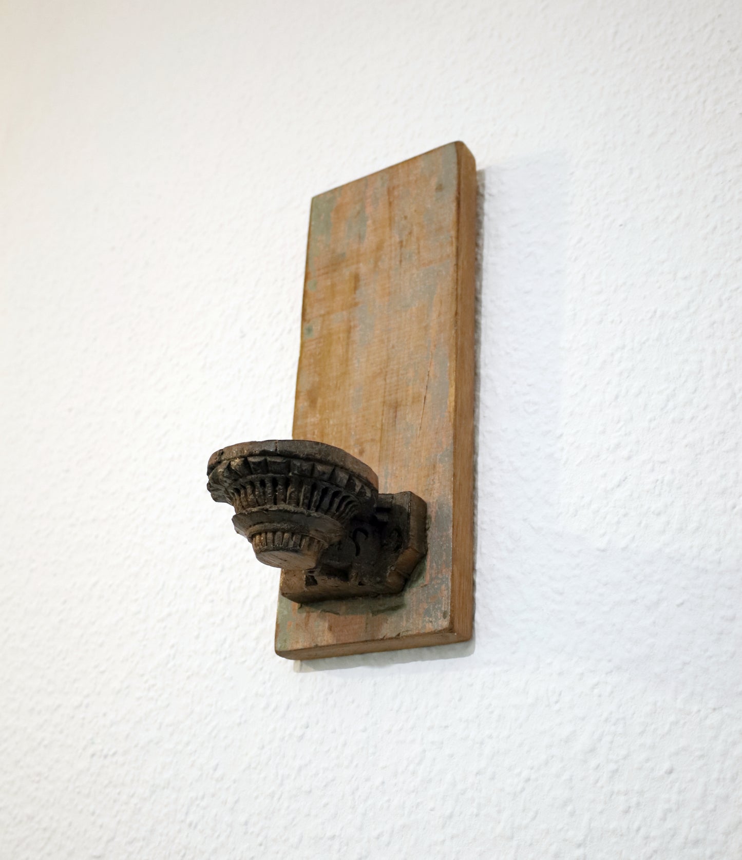 Portacandele / portacandele unico in legno di recupero per la parete