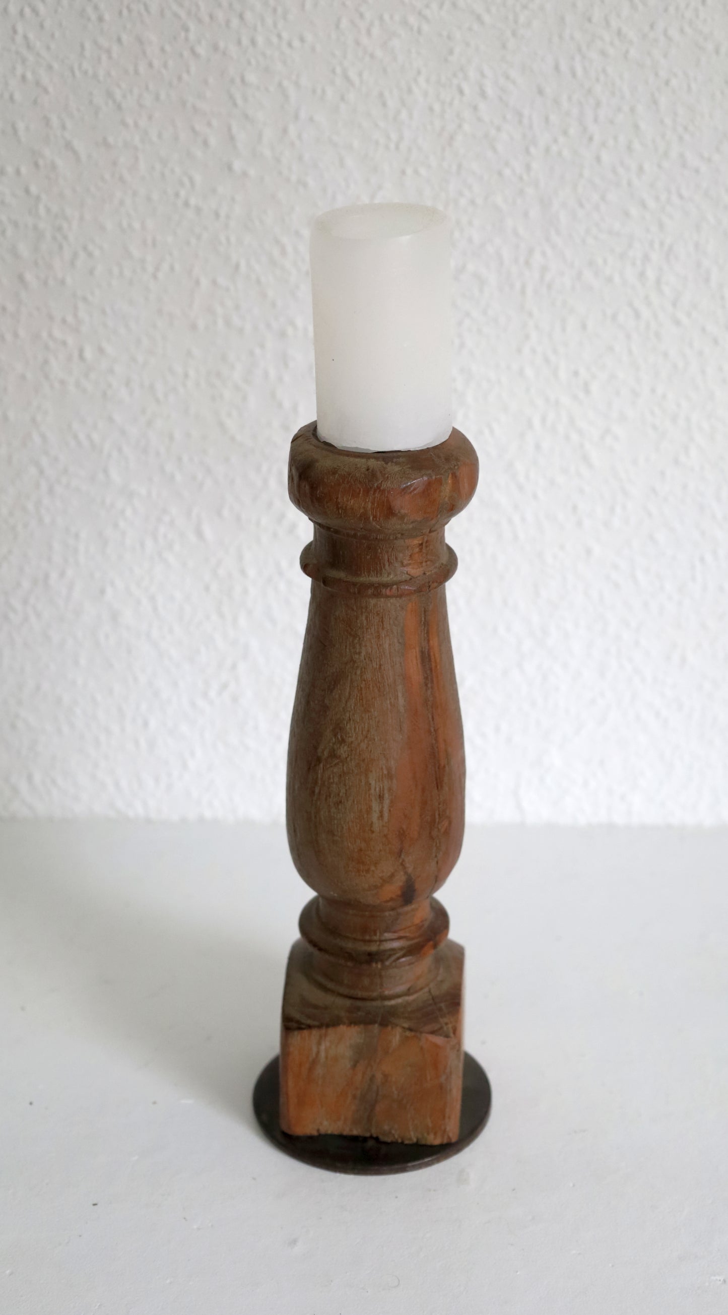 Portacandele / portacandele unico realizzato in legno di recupero