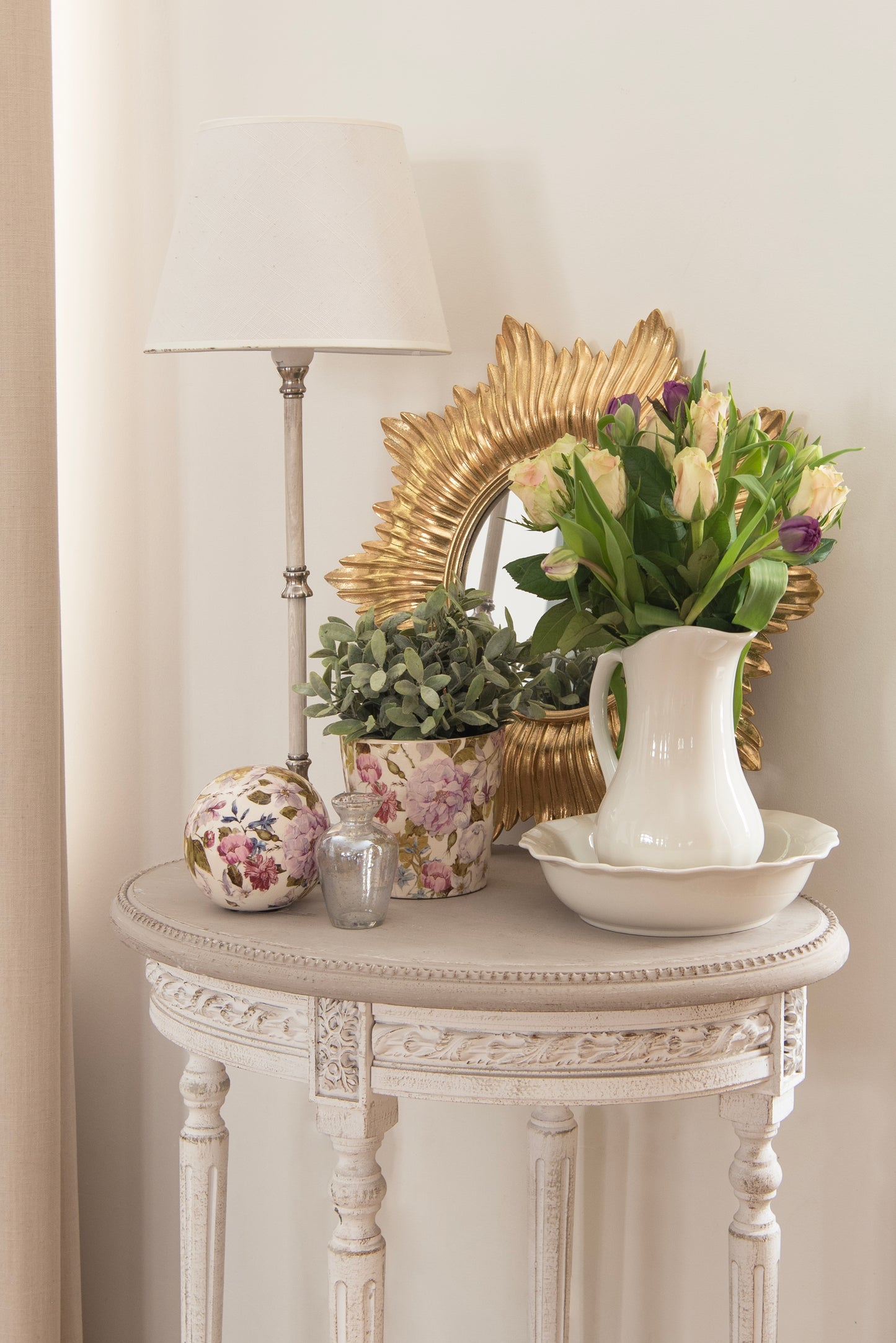 Palla decorativa con motivo floreale in varie dimensioni