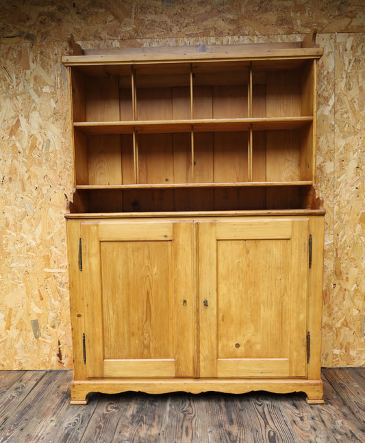 Antiker Küchenschrank Gründerzeit Schrank aus Weichholz, 1870-1915, restauriert