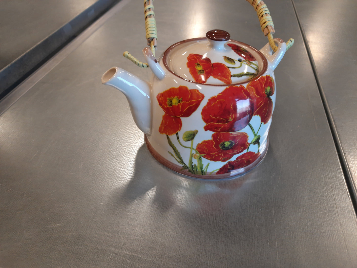 Teiera in ceramica con colino da tè, 800 ml con motivo floreale, stile country 