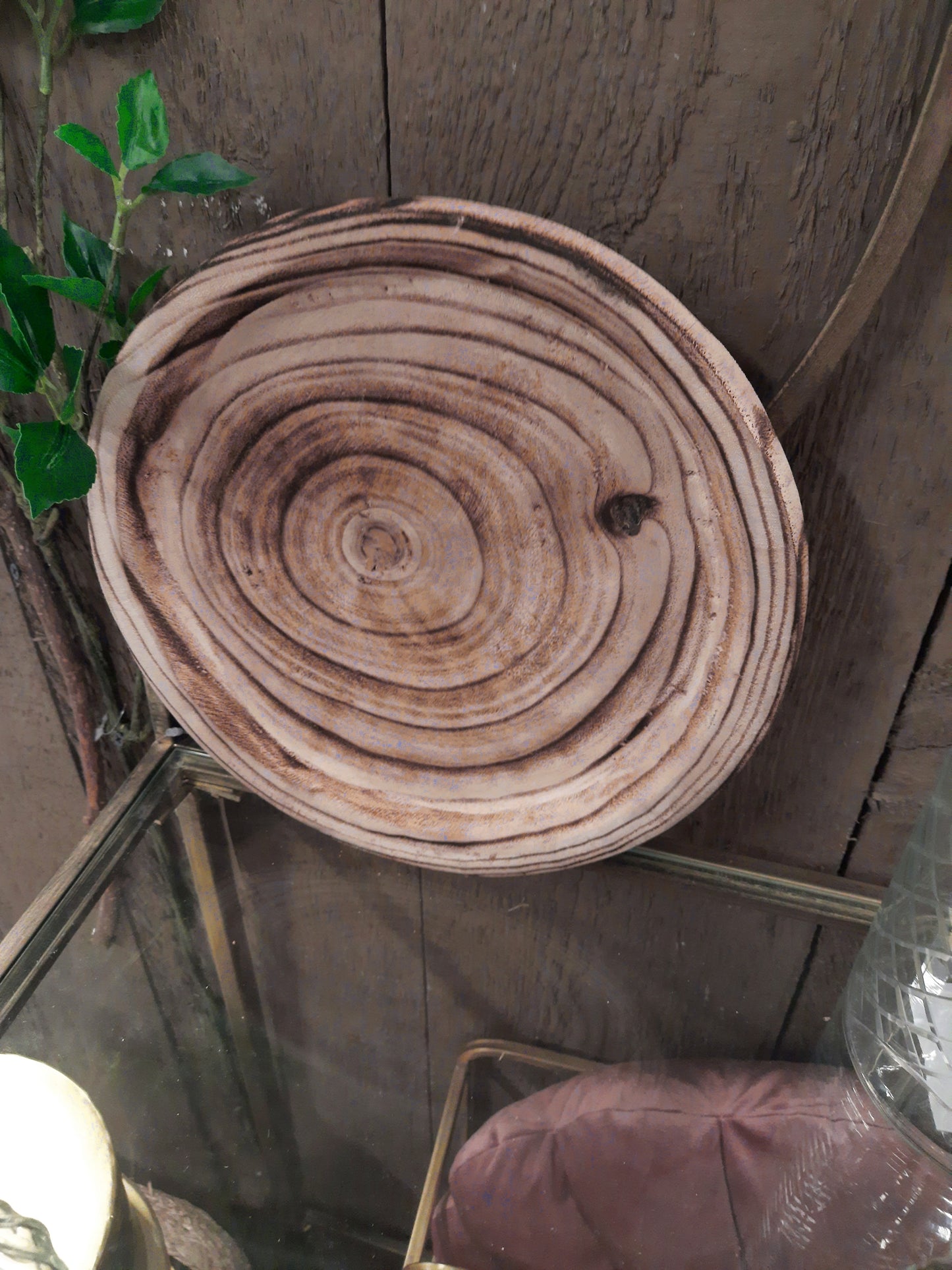Ciotola/vassoio decorativo rotondo in legno