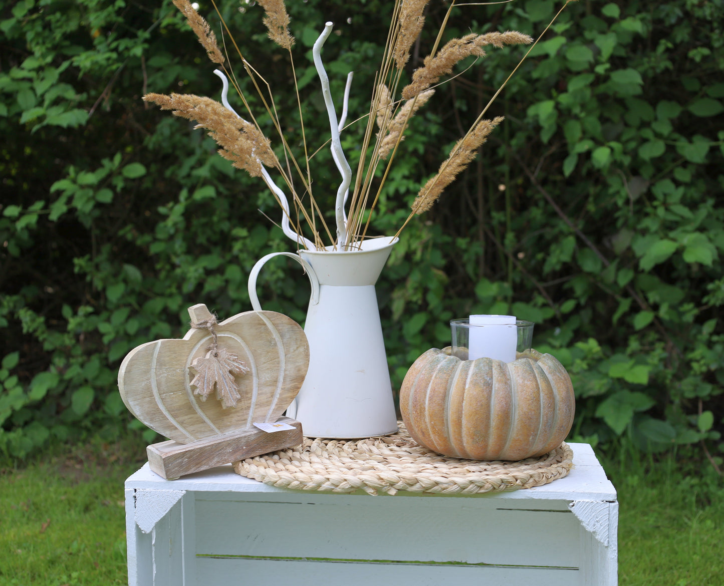 Figura di zucca in legno