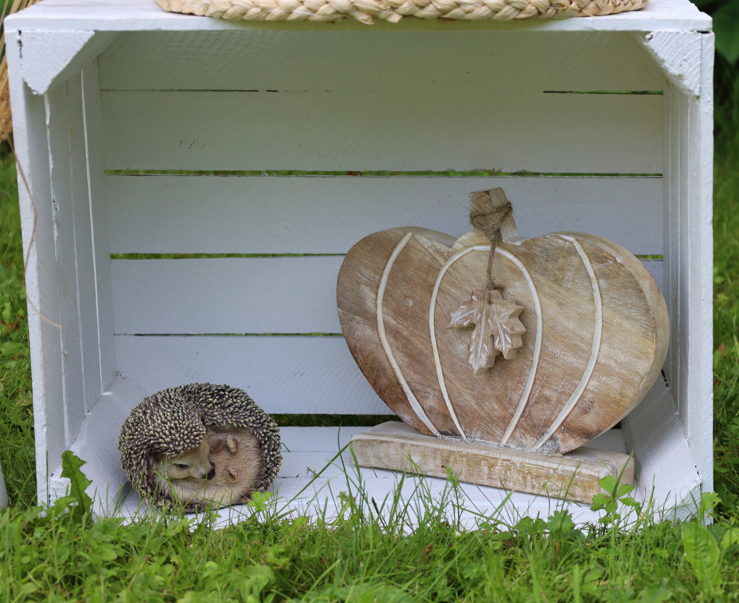 Figura di zucca in legno