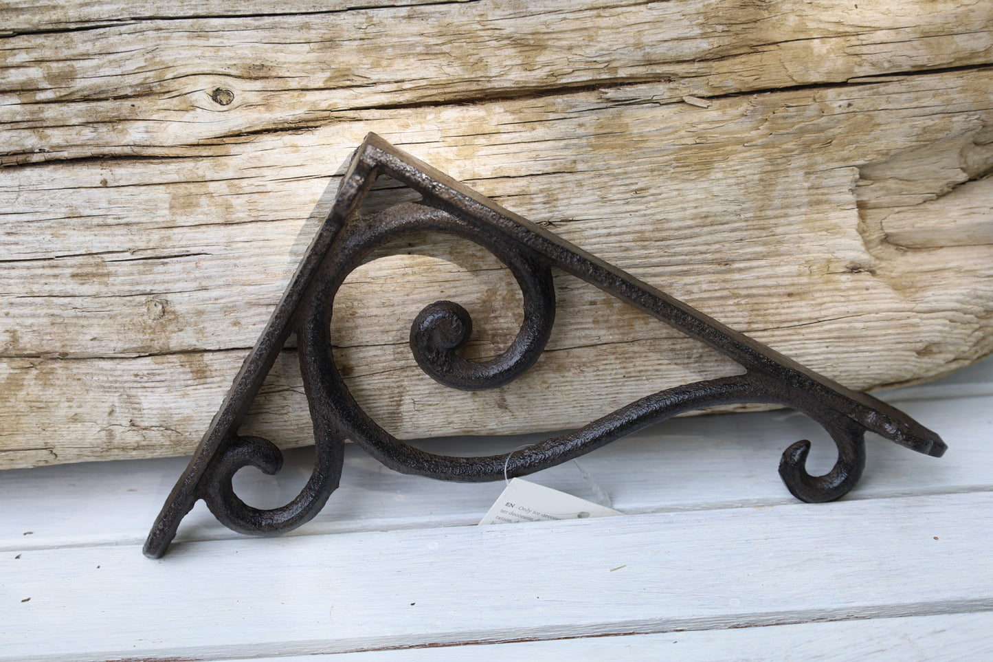 Mensola decorativa / portacestini pensili in ferro in stile rustico