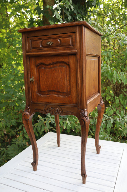Comodino/mobiletto antico in stile Luigi XV, circa 1870 - 1890, in legno marrone