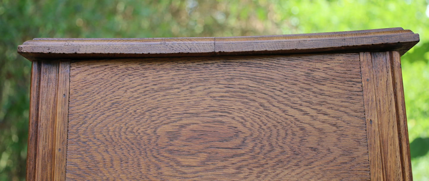 Comodino/mobiletto antico in stile Luigi XV, circa 1870 - 1890, in legno marrone