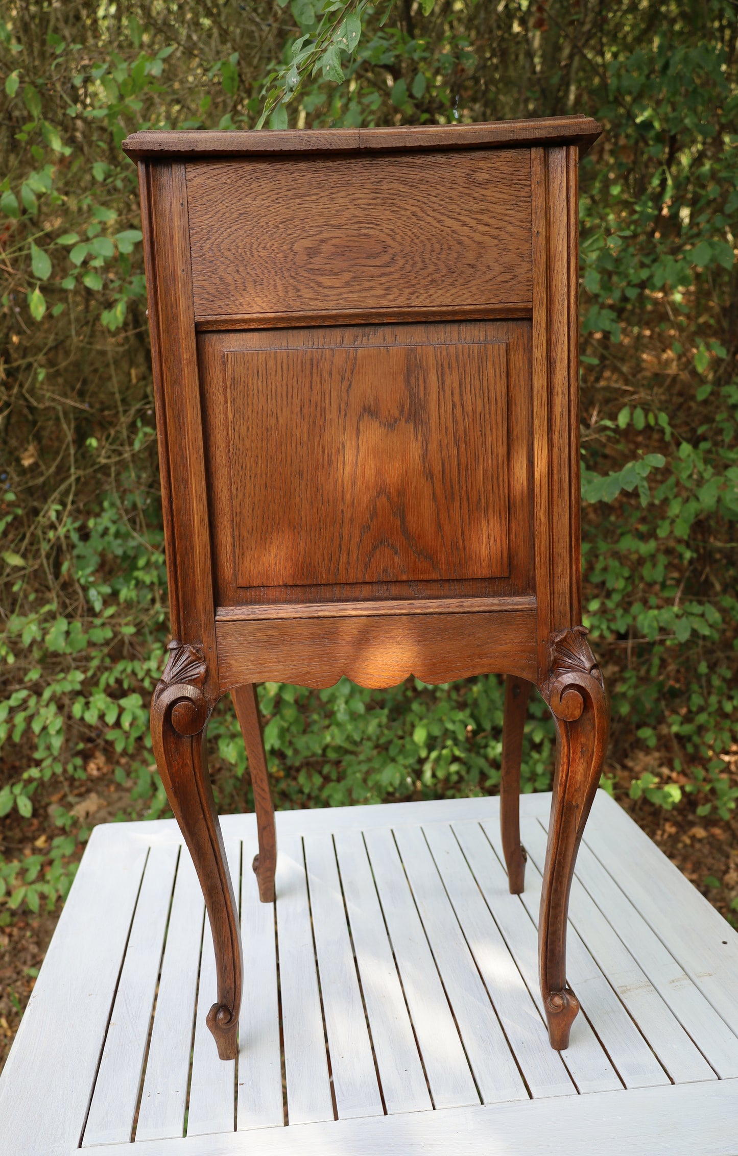 Comodino/mobiletto antico in stile Luigi XV, circa 1870 - 1890, in legno marrone