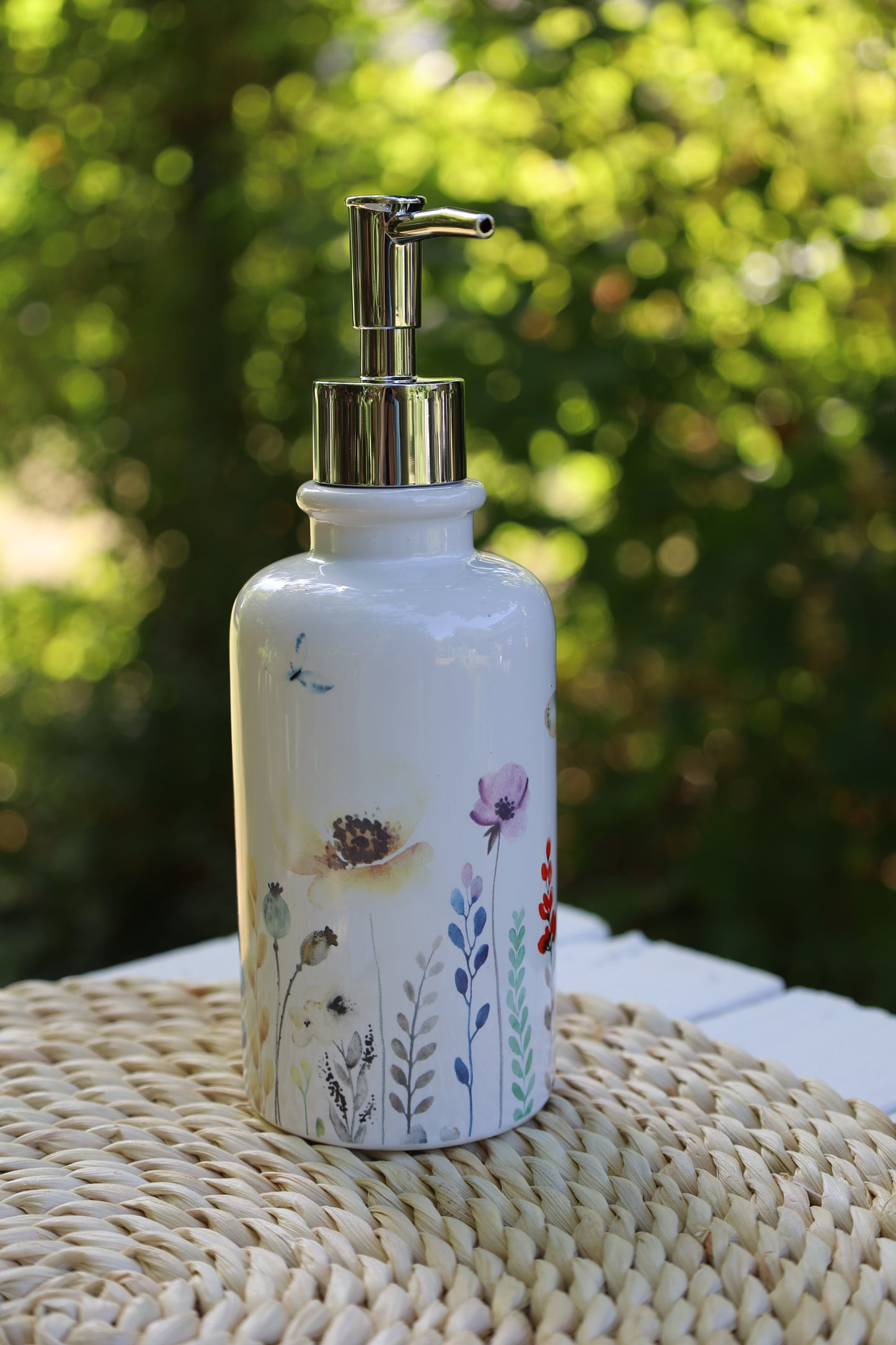 Dispenser di sapone con motivo floreale in ceramica