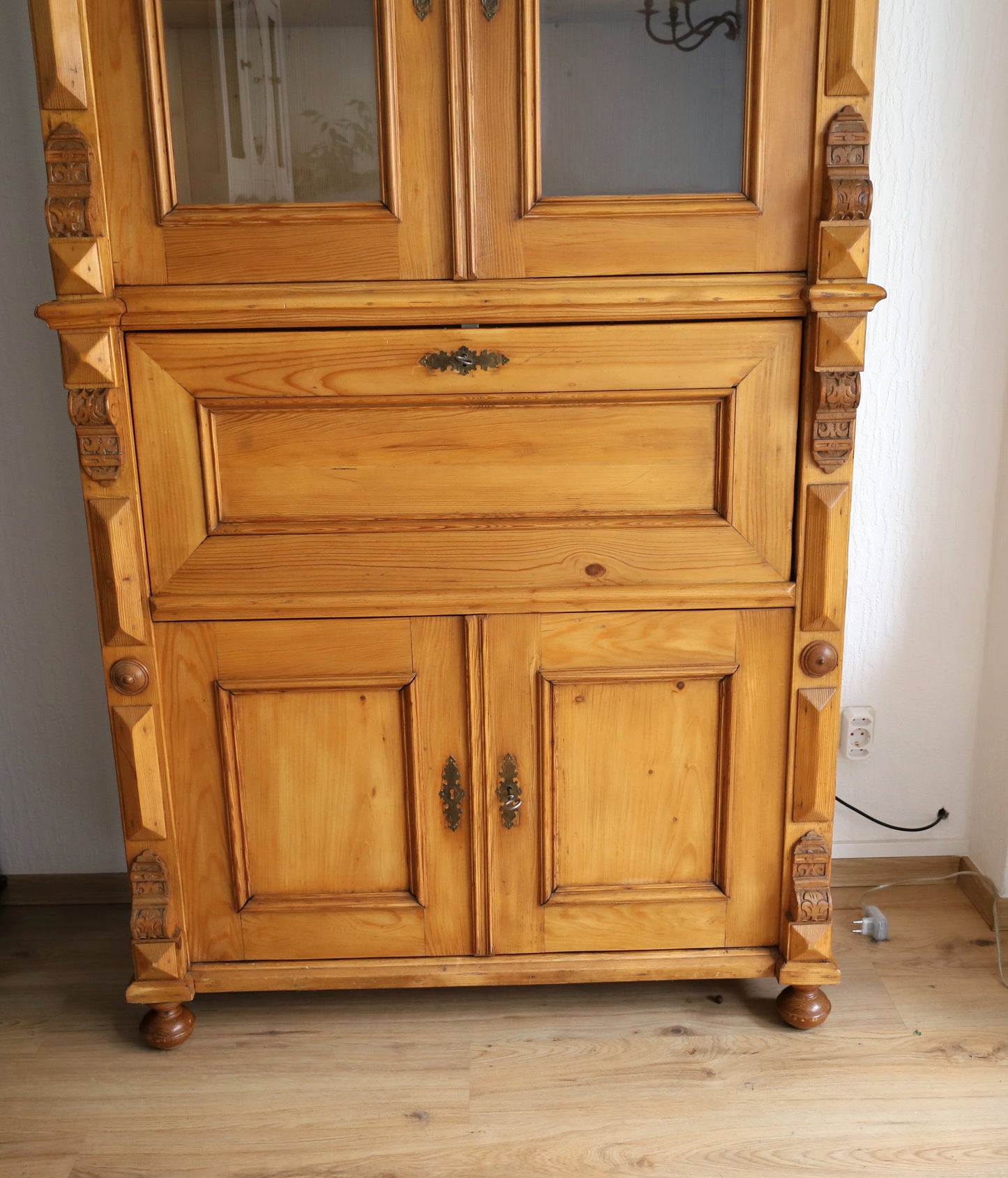 Antiker Sekretär Weichholz Schreibschrank Gründerzeit, restauriert, wohnfertig