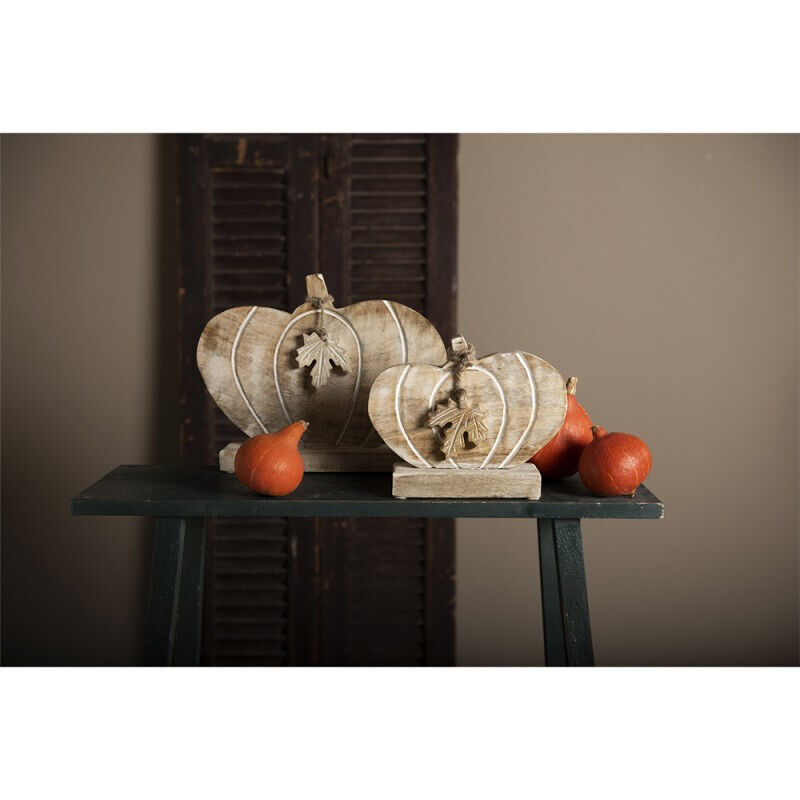 Figura di zucca in legno